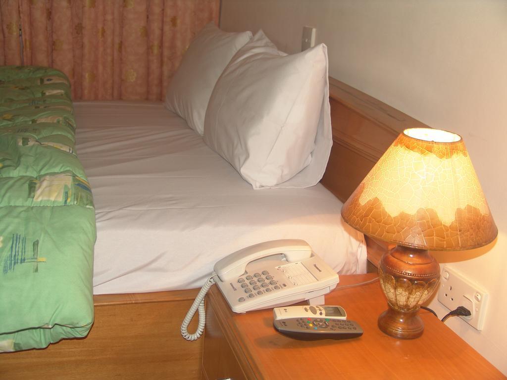 Eastgate Hotel Accra Room photo